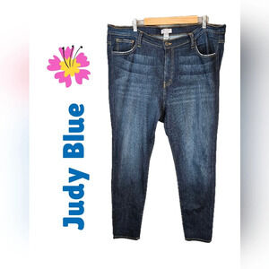 Judy Blue Womens Med Wash Stretch Skinny Leg Jeans Sz 3XL Slight Distressed